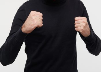 Santykių dramos istorijoje – suėmimas, reanimacija ir mirtis