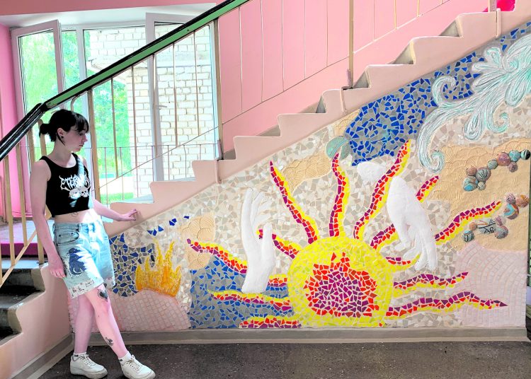 Freska – abiturientės dovana gimnazijai