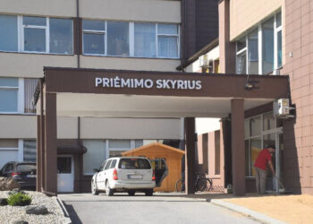 Medikai atsisakė suteikti  pirmąją pagalbą septynmečiui