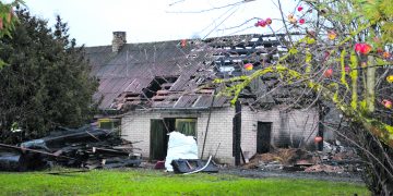 Pačeriaukštėje degė ūkinis pastatas