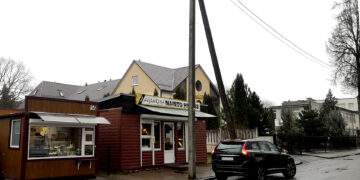 Naujoje vietoje, iš tų pačių rankų