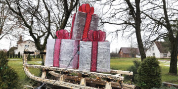 Parovėja puošiasi šventėms