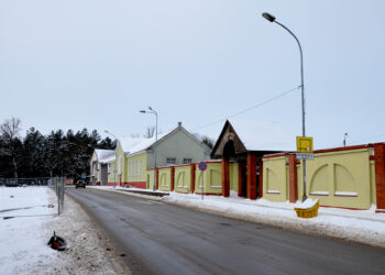 Ir tamsu, ir valgyti norisi