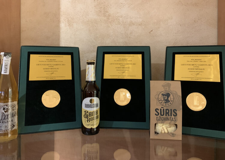 Aukso medaliai TŪB „Rinkuškiai“ gaminiams