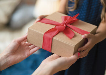 Moko neišmesti daiktų ir jais dalintis