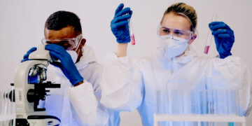 Ką reikėtų žinoti: COVID-19 ir PGR tyrimas (pgr testas), bei greitasis antigeno testas