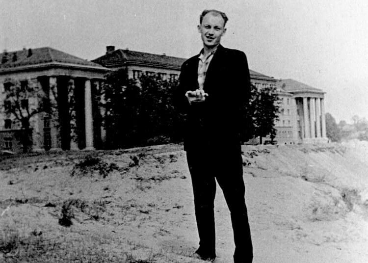 Istorinė tiesa: kas 1957-ųjų Vasario 16-ąją kėlė Trispalvę Gerkiškių „majake“?