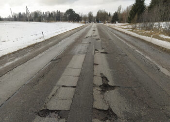 Remontavo kelią Biržai – Germaniškis