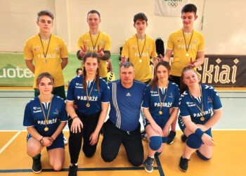 Moksleivių tinklinio turnyras Kovo 11-ajai paminėti