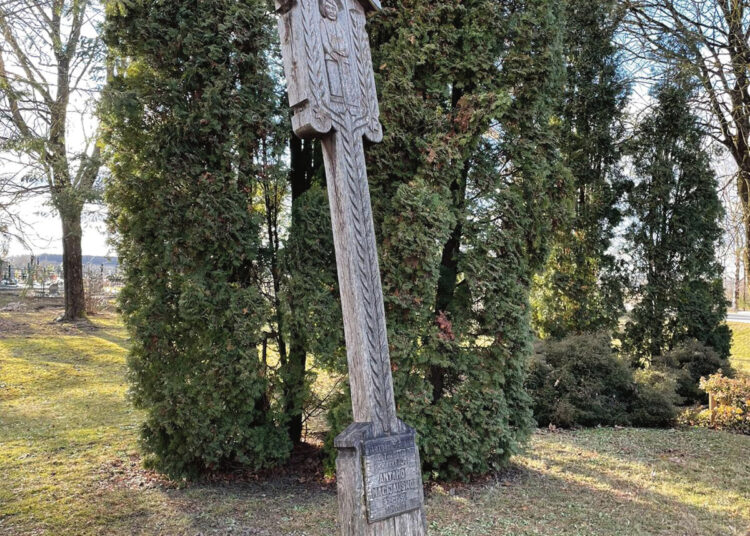 Kas prisiims atsakomybę dėl apgailėtinos būklės ženklo kovotojui už lietuvybę?