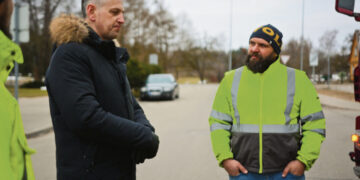 Biržiečiai į Ukrainą nuvežė rokiškėnų ugniagesių automobilį