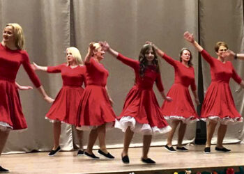 Moterų šokio festivalyje – ir ukrainietiška daina