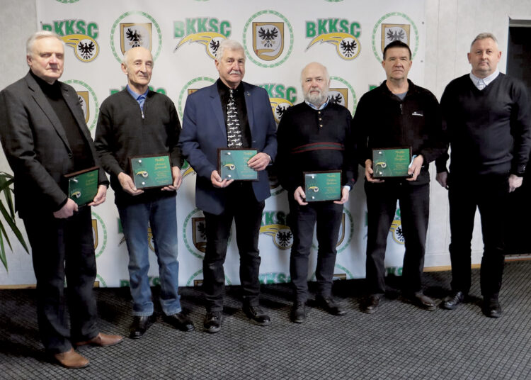 Pagerbti aviacijos veteranai