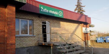 Piktumo sėklos pamėgtoje parduotuvėje