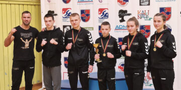Jaunių bokso čempionate – saldus auksas ir kartus sidabras