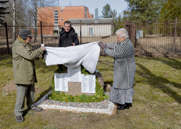 „Kiekviena tarmė yra kalba. Kiekviena kalba yra tarmė“