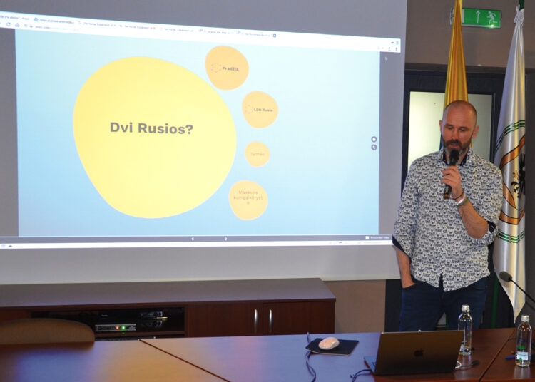 Robertas Petrauskas: „Mes esame skolingi Ukrainai“