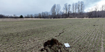 Atsivėrė šešiolikta smegduobė Biržų rajone