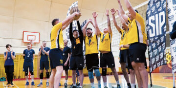 SIP labdaros tinklinio turnyre nugalėjo šiauliečiai