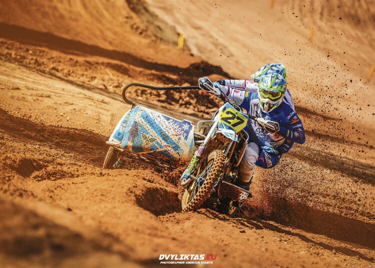 Motokrosininkai pradėjo varžybų sezoną