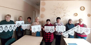 Vabalninkietės gamino užuolaidėles kamaraitėms