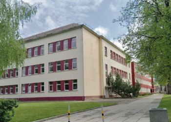 Kas mokytojams pavydi tobulėjimo?