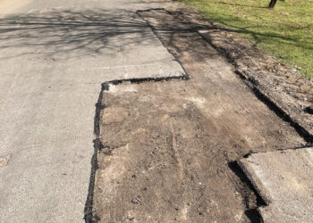 Rangovai šiek tiek pasirodė, o tiltas dings