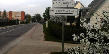 Gegužės žydėjime – Manto Kvedaravičiaus vardas