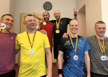 Komandoje su pakistaniečiu iškovota pirmoji vieta