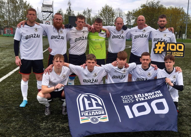 Futbolo turnyre liko treti