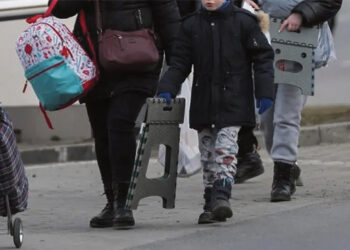 Sugriuvo planai grįžti į namus