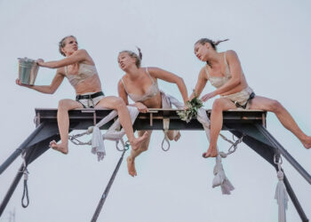 Šiuolaikinio cirko spektaklis „Trys seserys“