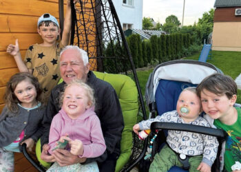 Pastorius Jonas Viederis: „Dievas praskina kelius…“