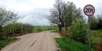 Pas kaimynus būkime kuklesni