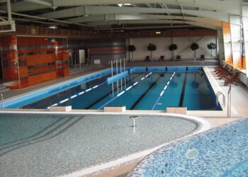 Po renovacijos baseino kainos kils