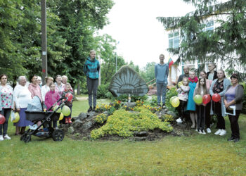 Valstybės dieną paminėjo kurdami paveikslus