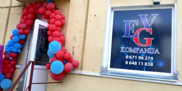 Parduotuvės atidarymą skubino aplinkybės