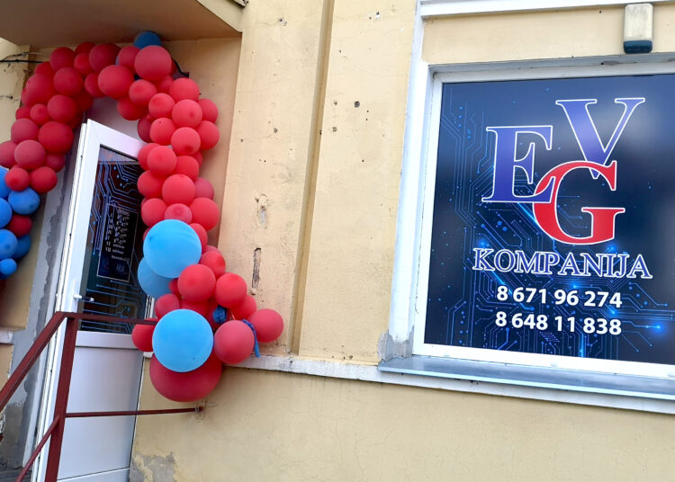 Parduotuvės atidarymą skubino aplinkybės