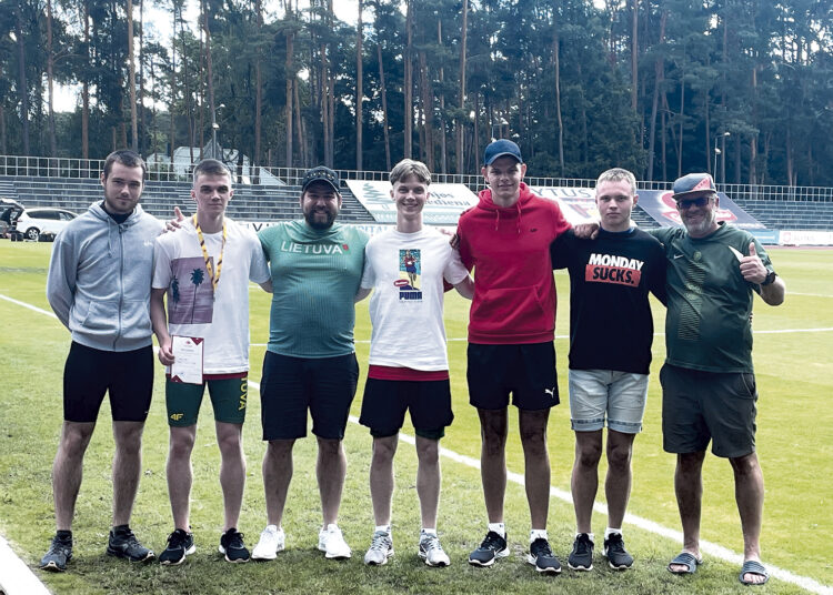 Jaunimo lengvosios atletikos čempionate iškovotas sidabro medalis