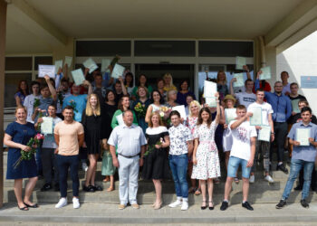 Mokyklą baigė nauja absolventų laida