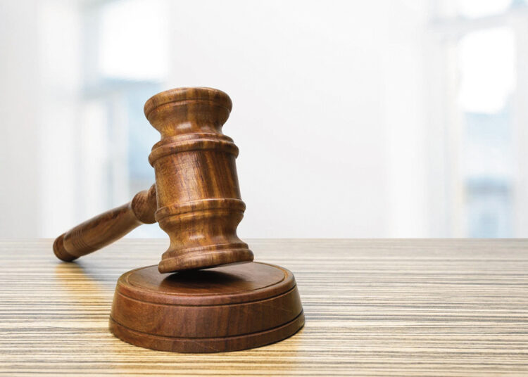 Teisme išteisintas vietoj bebro žmogų nušovęs medžiotojas