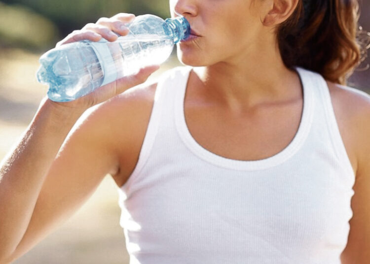 Kaip išlikti sveikiems per vasaros karščius