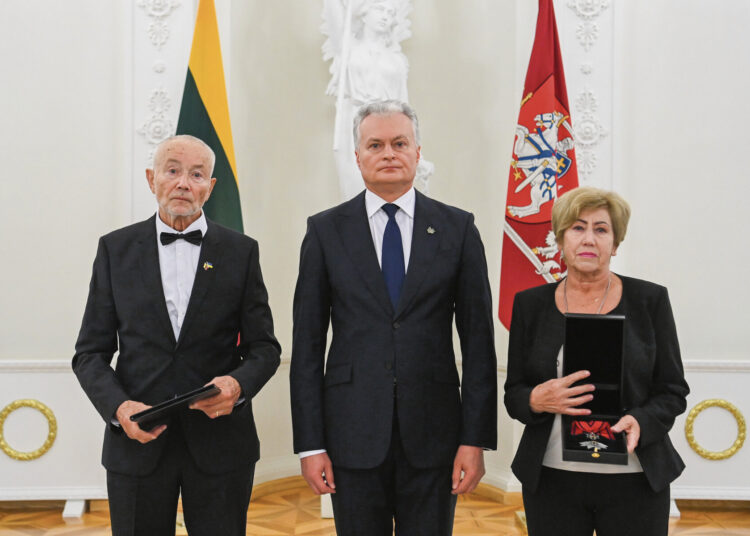 Mantui Kvedaravičiui – valstybės apdovanojimas