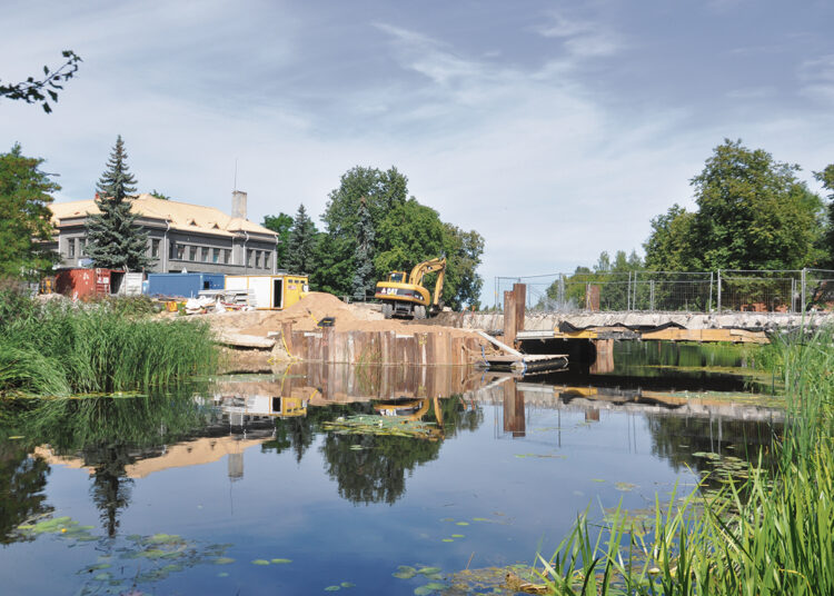 Darbus sustabdė projekto koregavimas