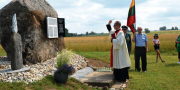 „Čia šalis Lietuva, kur kiekvienas po kaimą turėjom…“