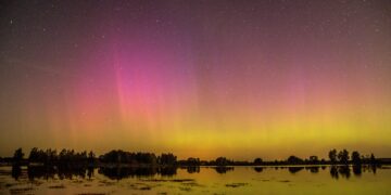 Virš Gulbinų tvenkinio – šiaurės pašvaistė