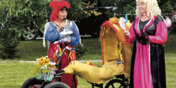 Muilinių parade vaišino cepelinais