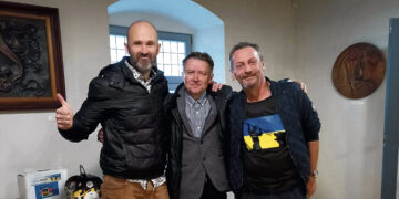 Apie muzikantų pirkinį Ukrainos kariams, psichiatrijos ligoninę Radvilų rūmuose ir barščių receptą