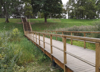 Nenugalima laiptų trauka