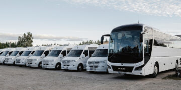 Kad suspėtų į autobusą, turi išsiprašyti iš pamokų